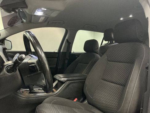 Used 2019 GMC Acadia SLE FWD image 10