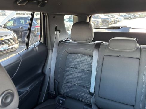 Used 2025 Chevrolet Equinox LT AWD/4WD image 35