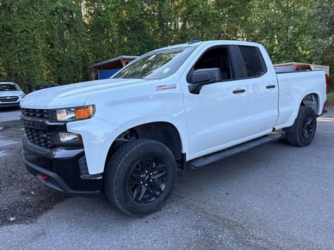 Used 2020 Chevrolet Silverado 1500 Custom Trail Boss w/ Custom Convenience Package AWD/4WD image 20
