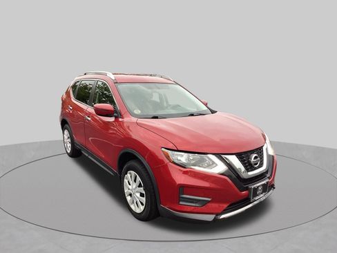 Used 2017 Nissan Rogue S w/ S Appearance Package AWD/4WD image 14
