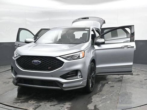 Used 2020 Ford Edge ST w/ Equipment Group 401A image 53
