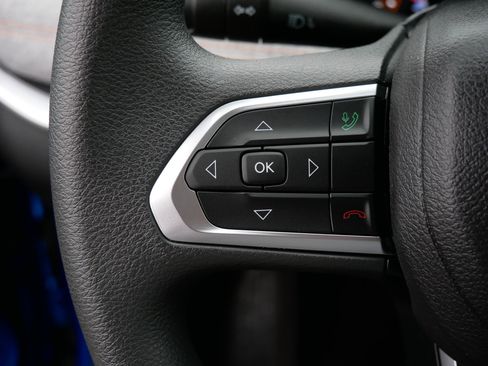 Used 2022 Jeep Compass Sport image 27