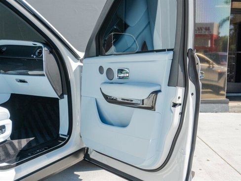 Used 2024 Rolls-Royce Cullinan Black Badge image 82