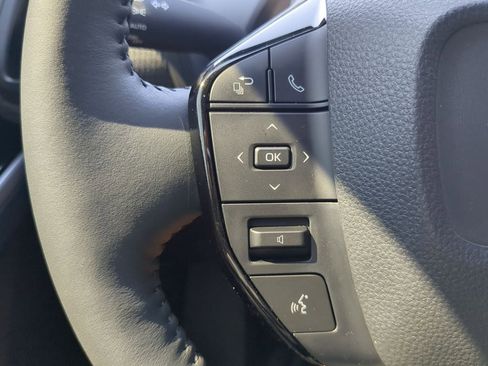 New 2025 Toyota bZ4X FWD image 30