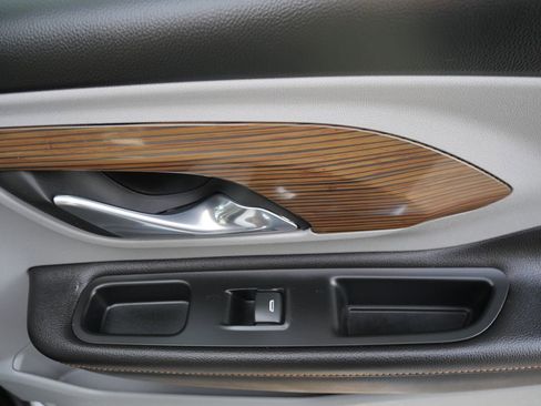 Used 2018 GMC Terrain SLE w/ Driver Convenience Package image 32