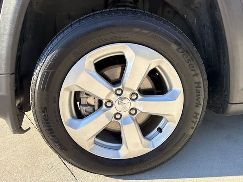 Used 2021 Jeep Compass Latitude w/ Convenience Group image 11