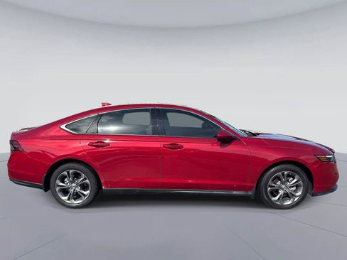 Used 2024 Honda Accord EX image 2