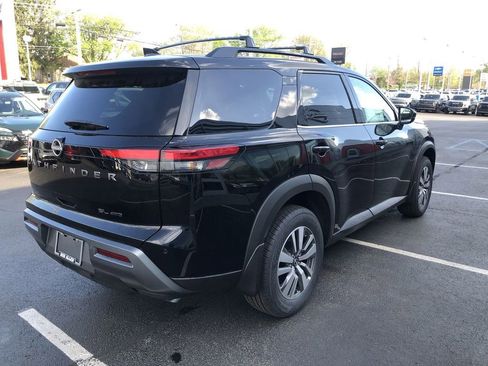 New 2026 Nissan Pathfinder SL AWD/4WD image 13