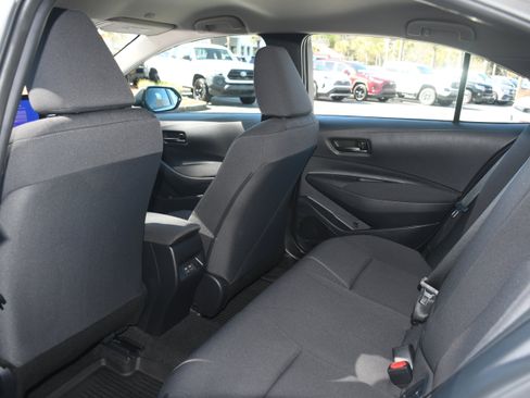 Certified 2025 Toyota Corolla LE image 15