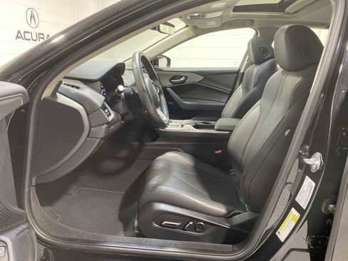 Certified 2023 Acura TLX image 2