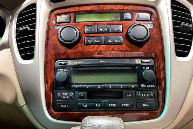 Used 2006 Toyota Highlander Limited AWD/4WD image 32