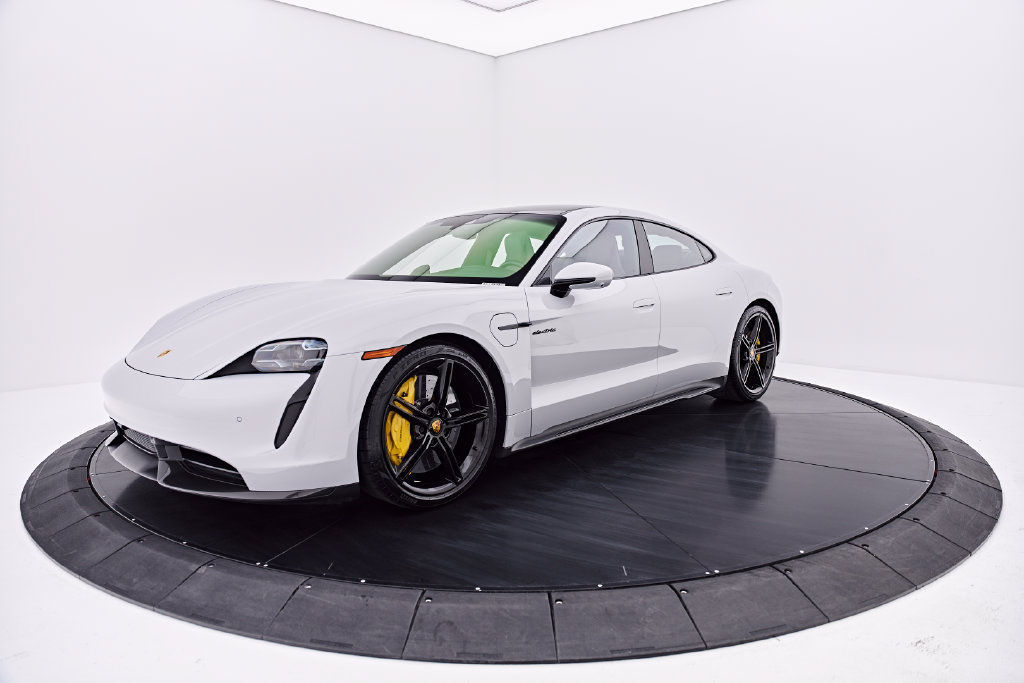 Used 2021 Porsche Taycan Turbo S AWD/4WD image 12