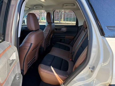 Used 2025 Ford Bronco Sport Outer Banks w/ Outer Banks Tech Package+ image 4