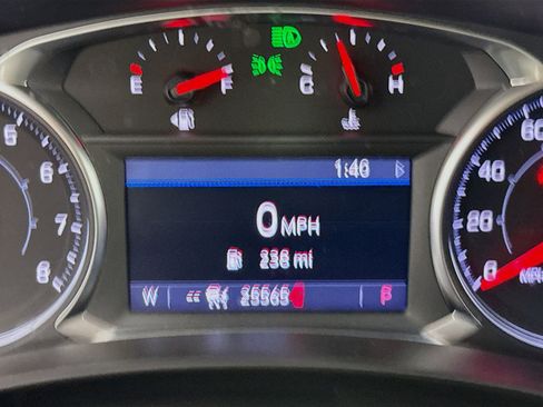 Used 2024 GMC Terrain AT4 image 13