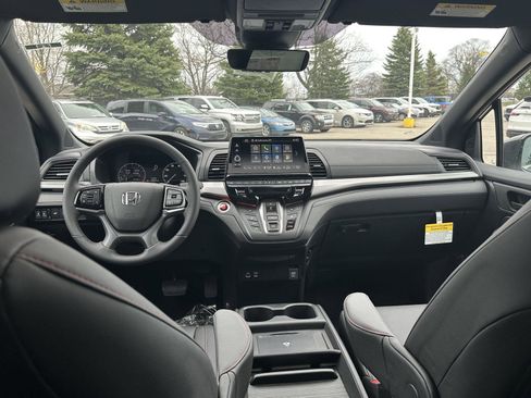 New 2026 Honda Odyssey Sport-L image 23