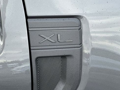 New 2026 Ford Maverick XL image 33