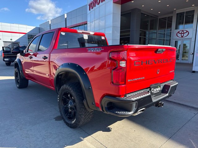 Used 2019 Chevrolet Silverado 1500 Custom Trail Boss w/ Custom Convenience Package AWD/4WD image 7