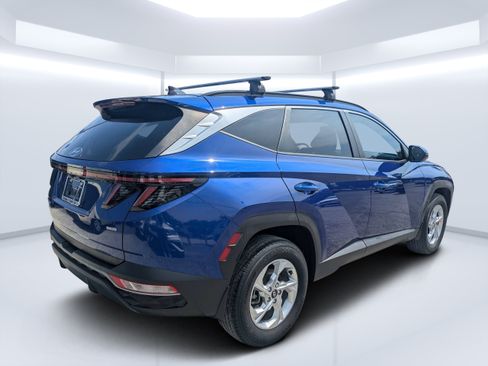Certified 2023 Hyundai Tucson SEL AWD/4WD image 3