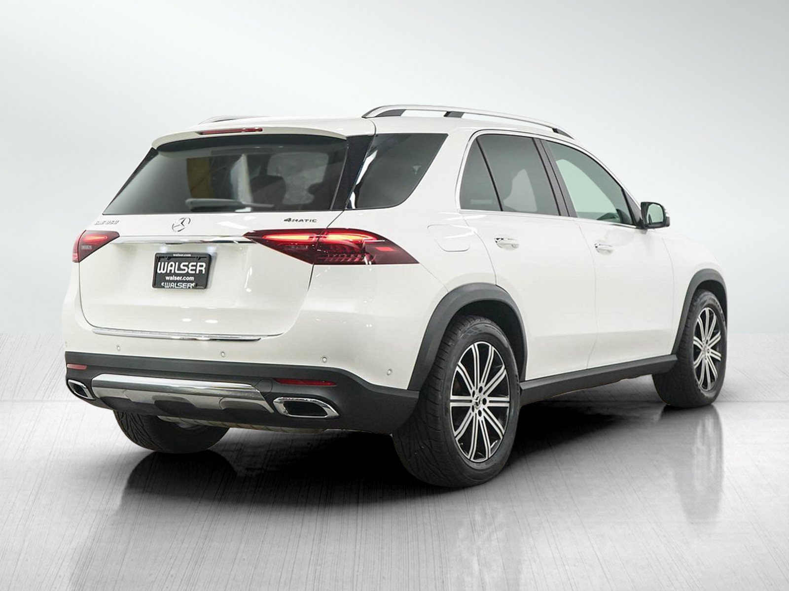 Used 2024 Mercedes-Benz GLE 350 4MATIC image 5