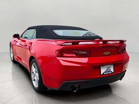 Used 2018 Chevrolet Camaro LT w/ Technology Package RWD image 12