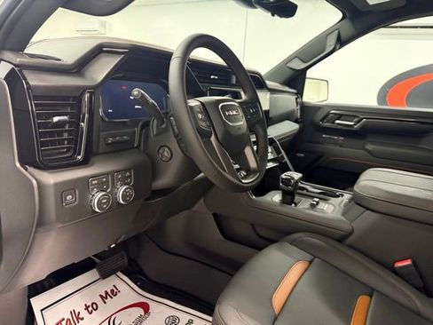 New 2026 GMC Sierra 1500 AT4 w/ AT4 Premium Package AWD/4WD image 9