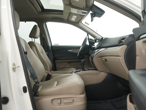 Used 2019 Honda Pilot EX-L image 10