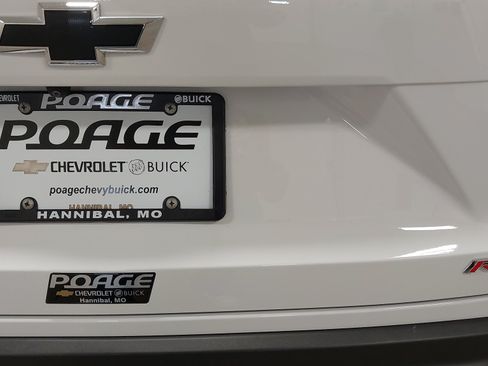 Certified 2024 Chevrolet Trax RS FWD image 33