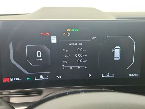 Used 2025 Kia Carnival SX Prestige image 19