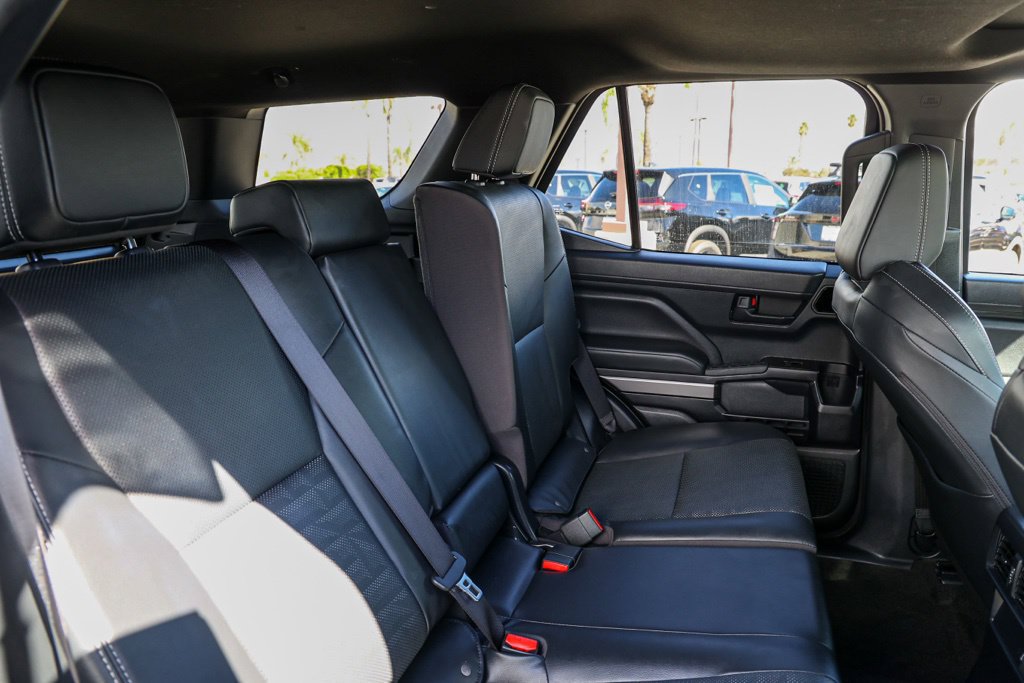 Used 2025 Toyota 4Runner TRD Off-Road Premium w/ Tow Technology Package AWD/4WD image 20