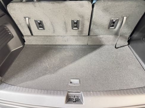 New 2025 GMC Acadia AT4 image 8