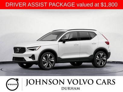 Used 2023 Volvo XC40 B5 Plus w/ Driver Assist Package