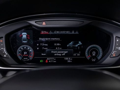 Used 2023 Audi A8 L 3.0T w/ Comfort Plus Package image 28