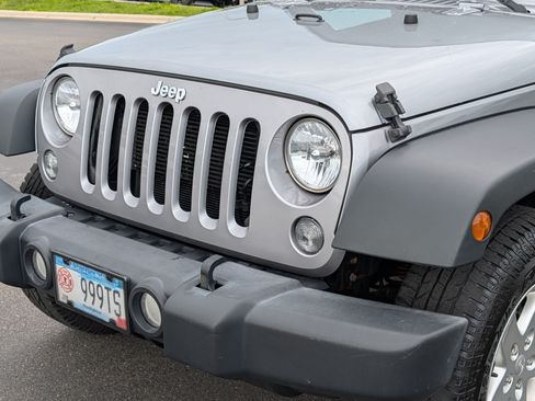 Used 2016 Jeep Wrangler Unlimited Sport w/ Quick Order Package 24S AWD/4WD image 16