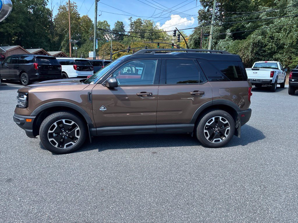 Used 2022 Ford Bronco Sport Outer Banks w/ Tech Package AWD/4WD image 7