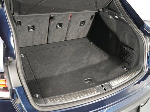 Used 2022 Porsche Macan AWD/4WD image 51