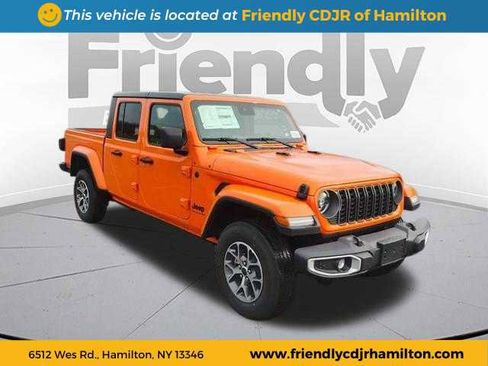 New 2025 Jeep Gladiator Sport image 7