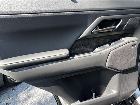 Certified 2024 Lexus GX 550 w/ Accessory Package (2T) image 30