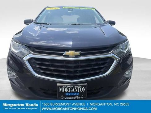 Used 2020 Chevrolet Equinox LS w/ LS Convenience Package AWD/4WD image 2