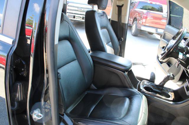 Used 2016 GMC Canyon SLT w/ Driver Alert Package AWD/4WD image 24