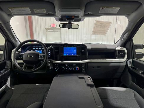 Used 2024 Ford F350 XL image 21