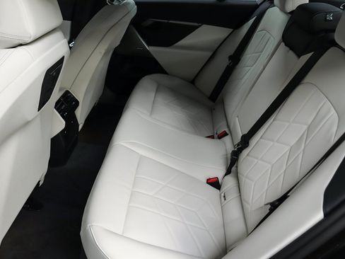New 2027 BMW i5 M60 w/ M Sport Package RWD image 18