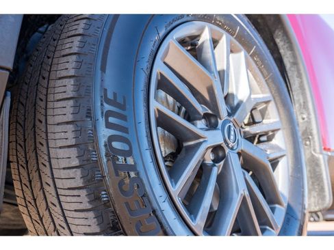 Used 2023 Nissan Rogue S image 9