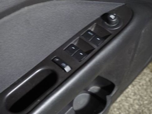 Used 2010 Ford Fusion SE image 11