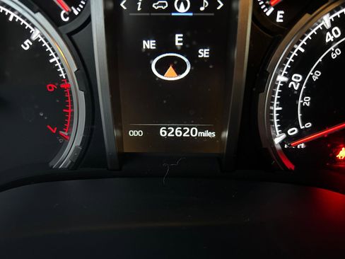 Used 2022 Toyota 4Runner TRD Off-Road Premium w/ Moonroof Package image 16