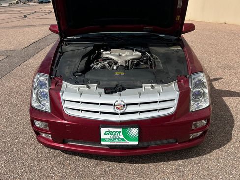 Used 2006 Cadillac STS w/ Preferred Equipment Group AWD/4WD image 11