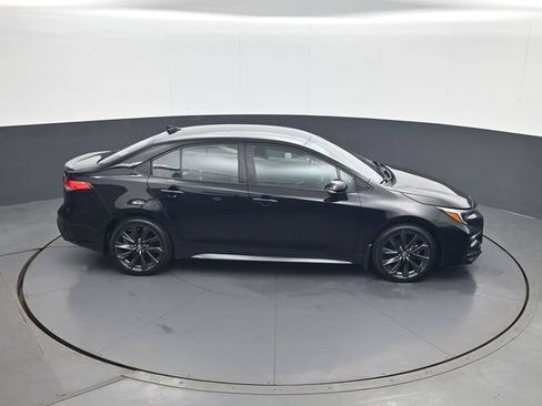 Used 2024 Toyota Corolla SE FWD image 16