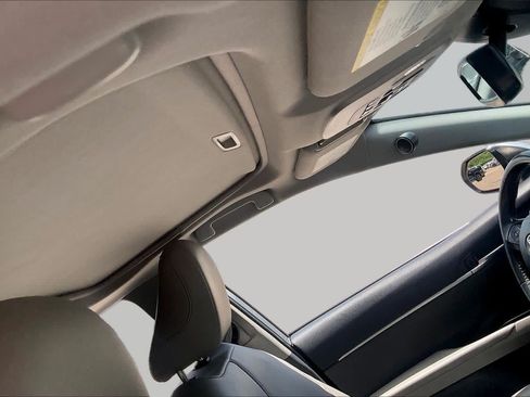Used 2022 Toyota Camry SE w/ Audio Upgrade Package FWD image 13