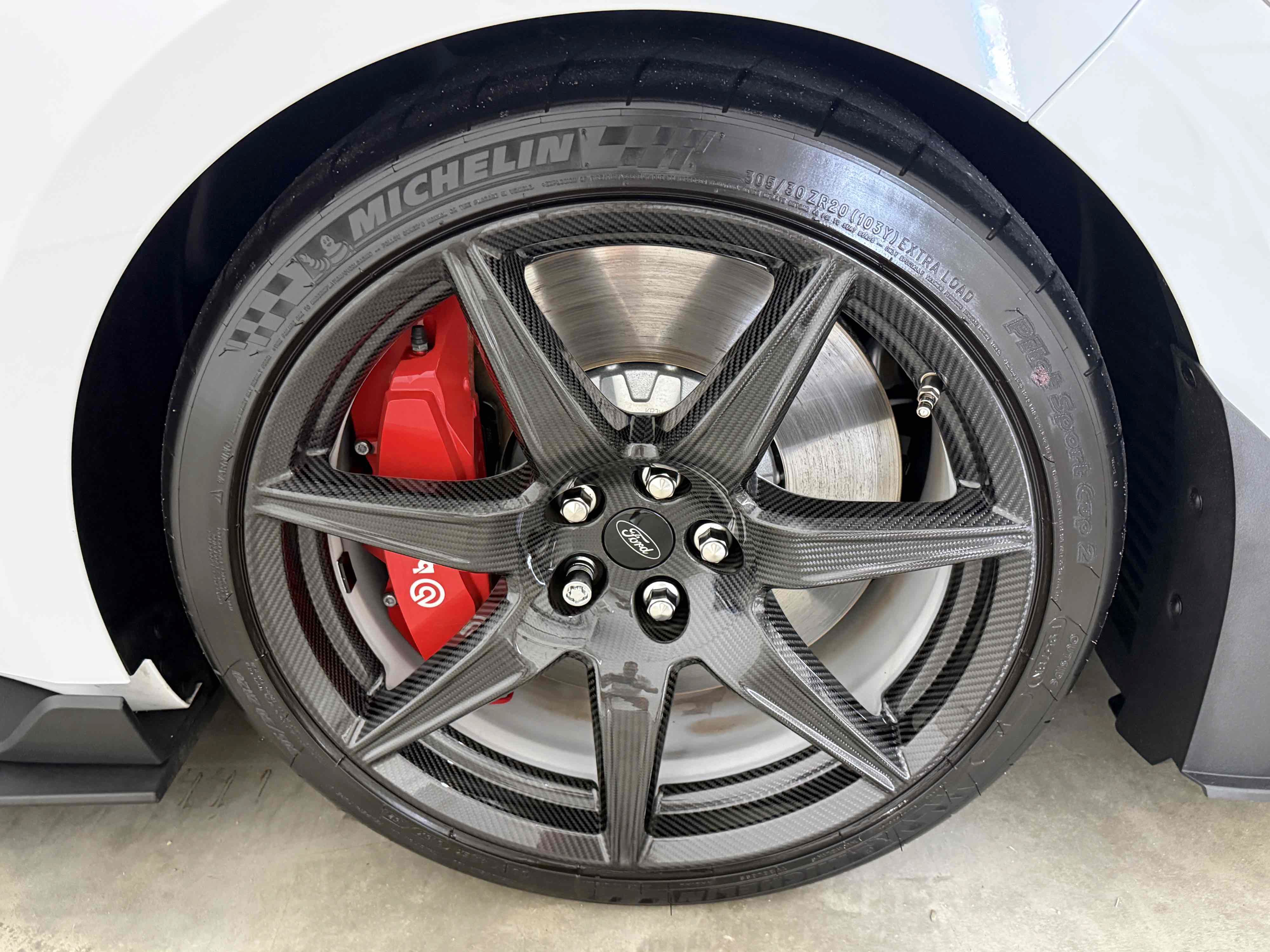 Used 2021 Ford Mustang Shelby GT500 w/ Carbon Fiber Track Pack RWD image 25