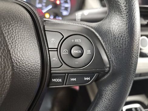 Certified 2024 Toyota Corolla Cross L AWD/4WD image 20