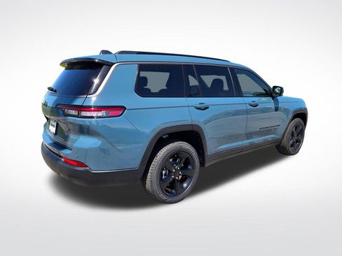 New 2026 Jeep Grand Cherokee L Limited AWD/4WD image 3